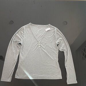GAP Gray Long Sleeve Tee